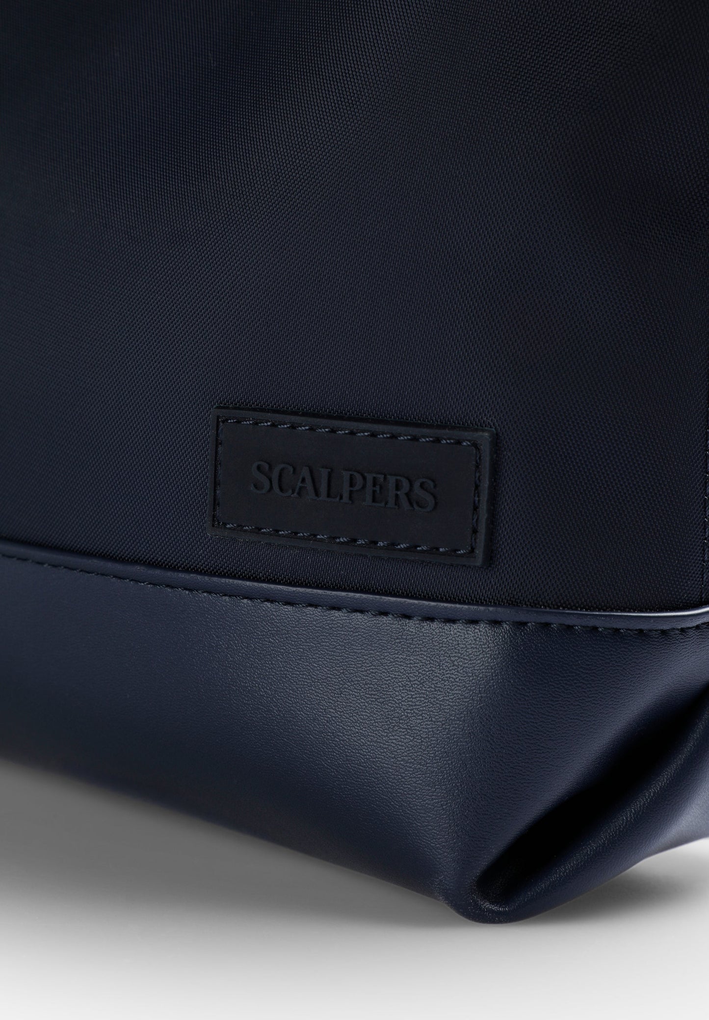 SCSUMMER BRIAN TRAVEL CASE