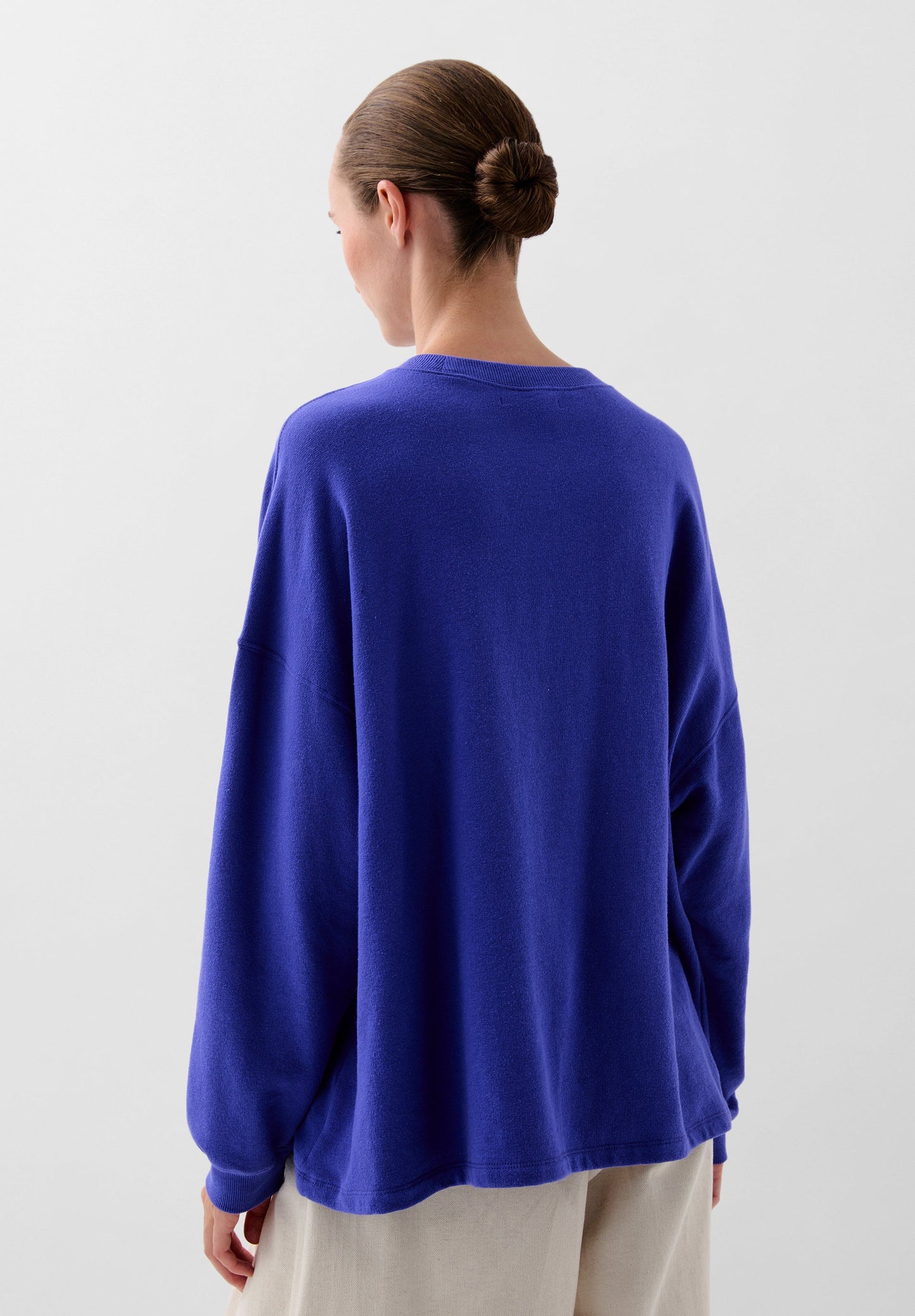 SWEAT SKULL BRODÉ TON SUR TON