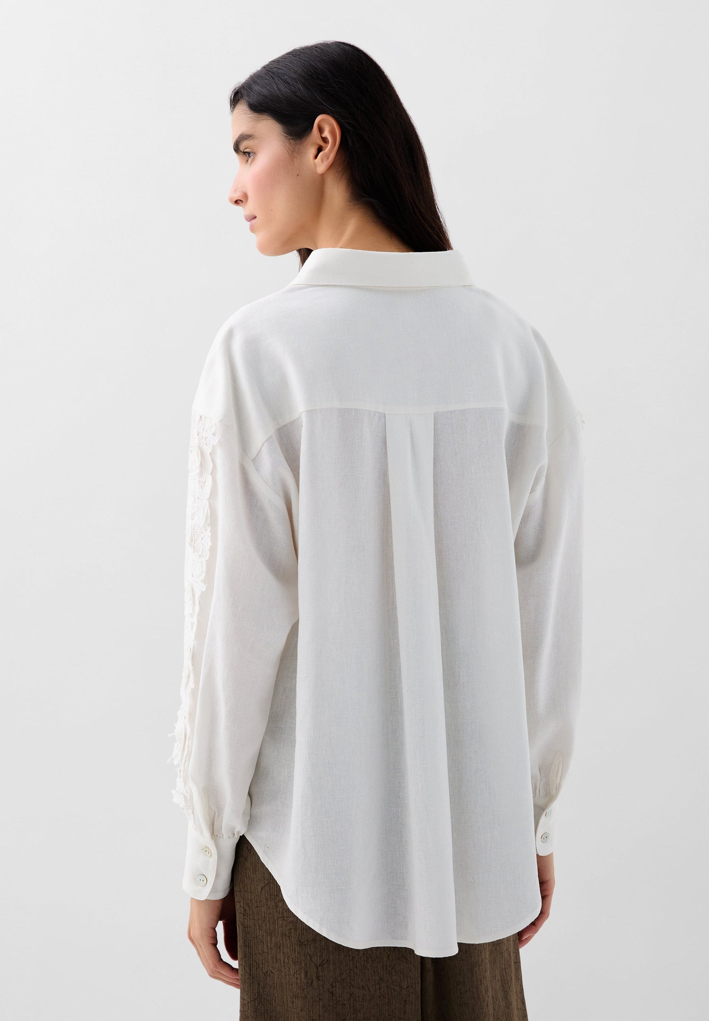 CHEMISE DÉTAILS DENTELLE