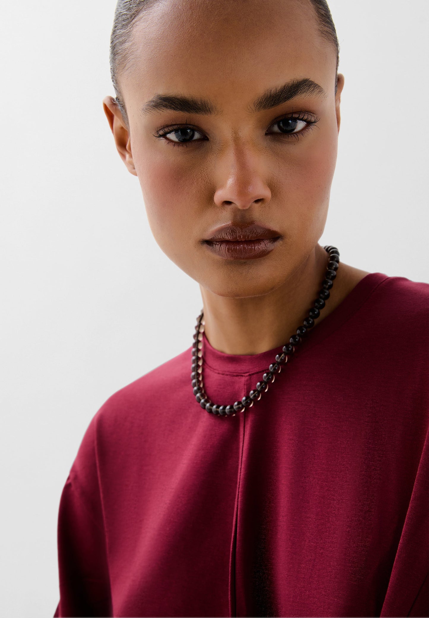 ROBE FLUIDE DÉTAIL NŒUD