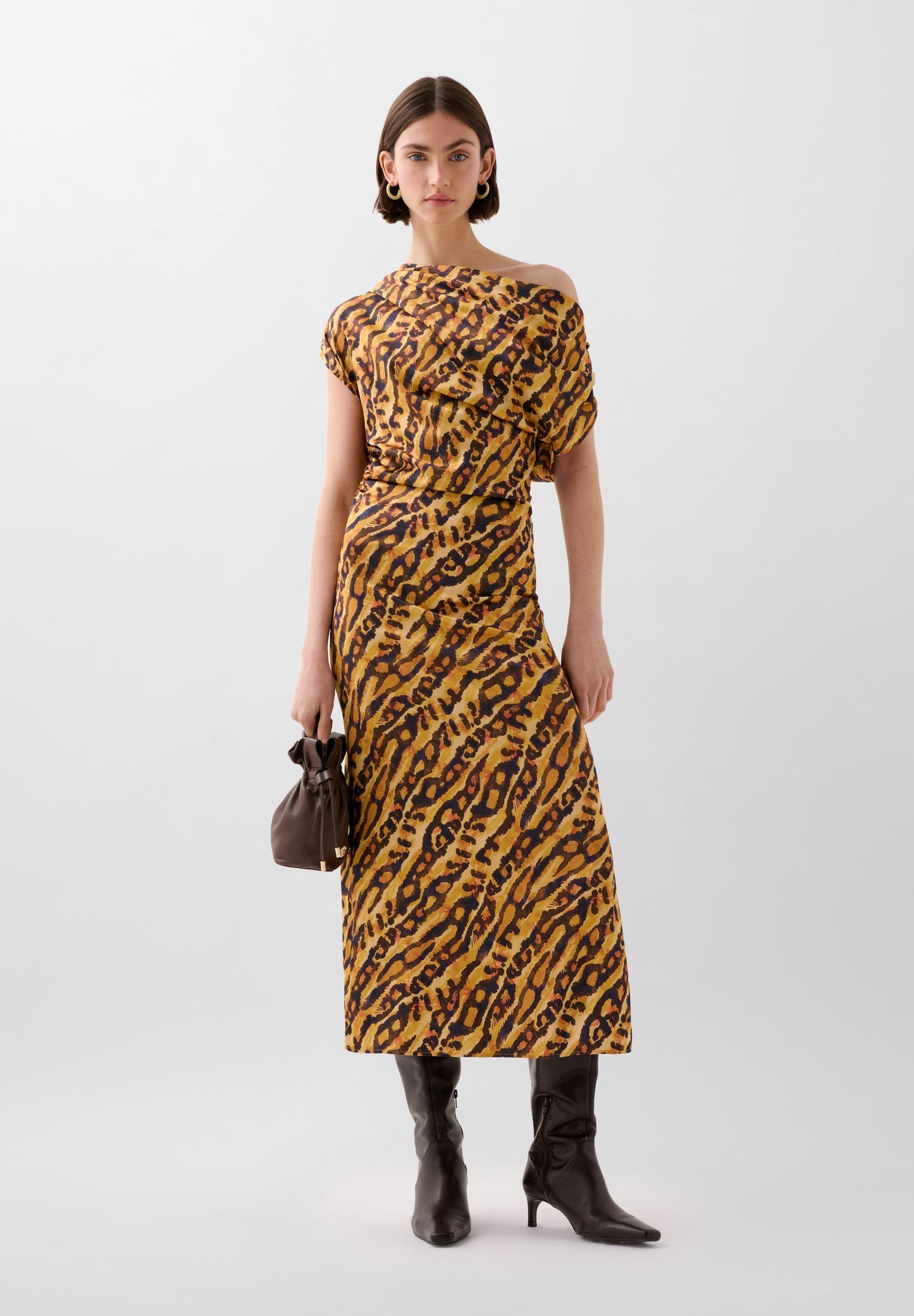 ROBE SATINÉE ANIMAL PRINT