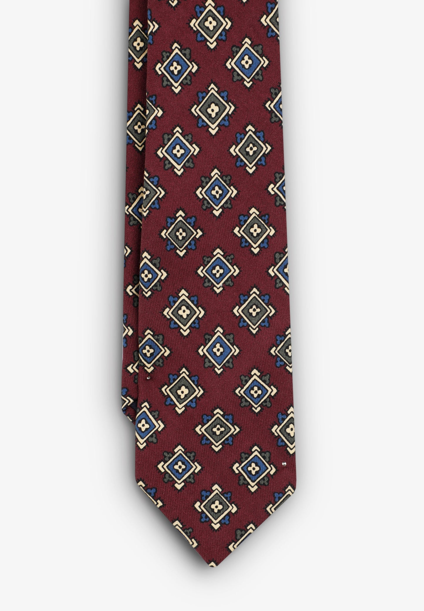 SCARNAU TIE