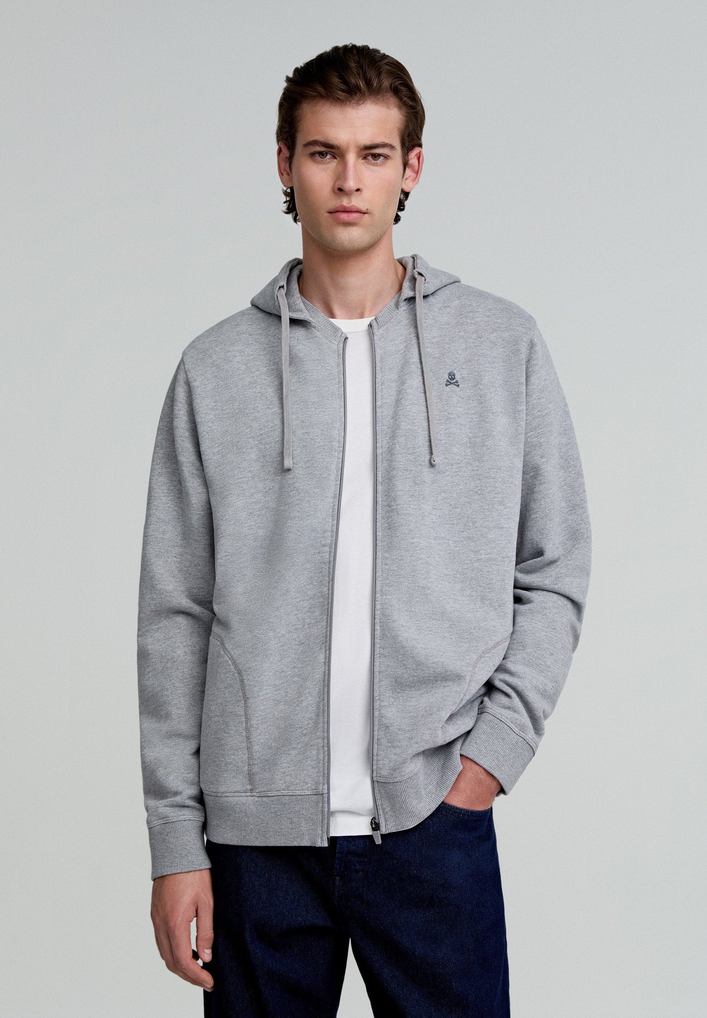 SWEAT CAPUCHE SKULL CONTRASTE