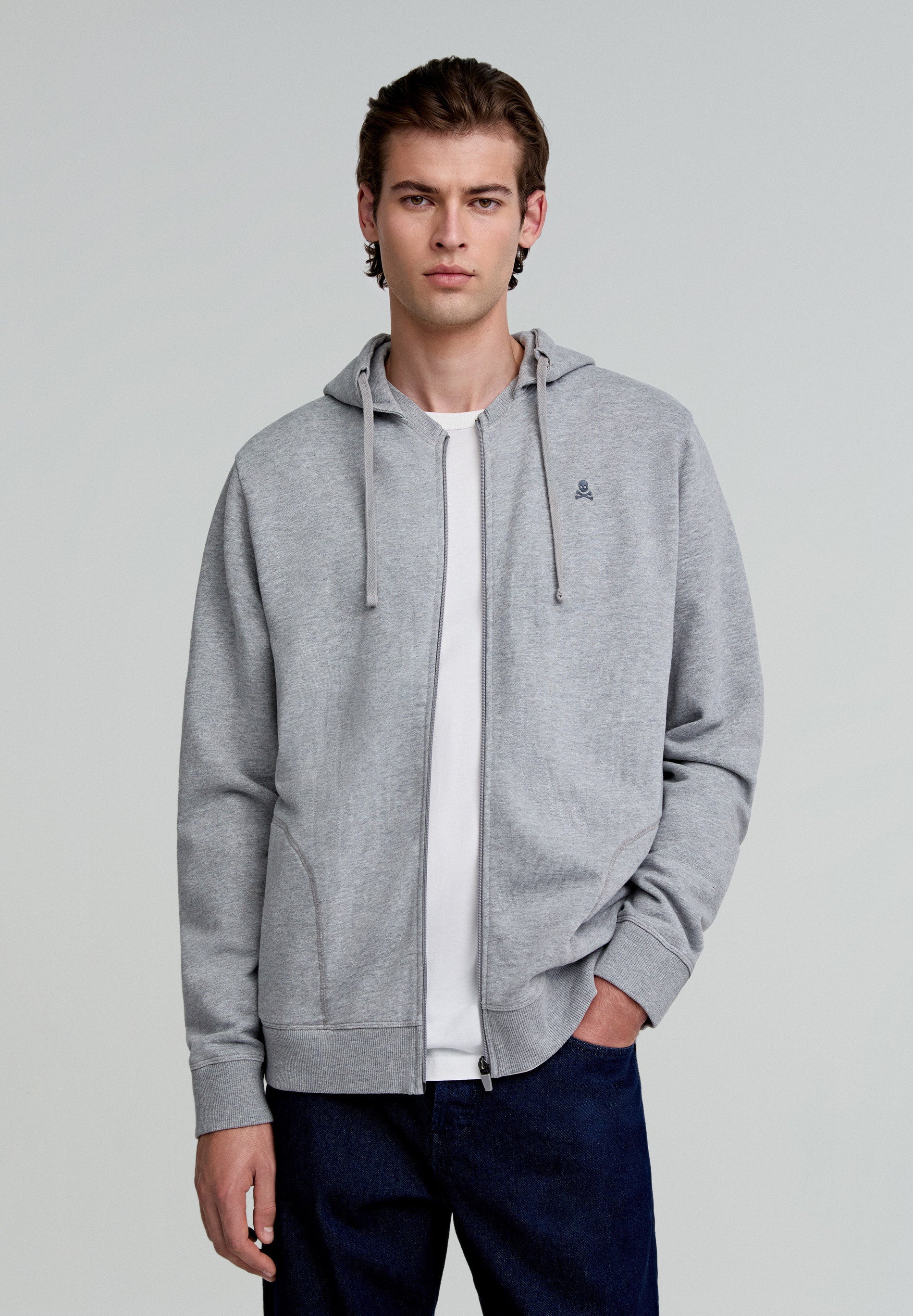 SWEAT CAPUCHE SKULL CONTRASTE