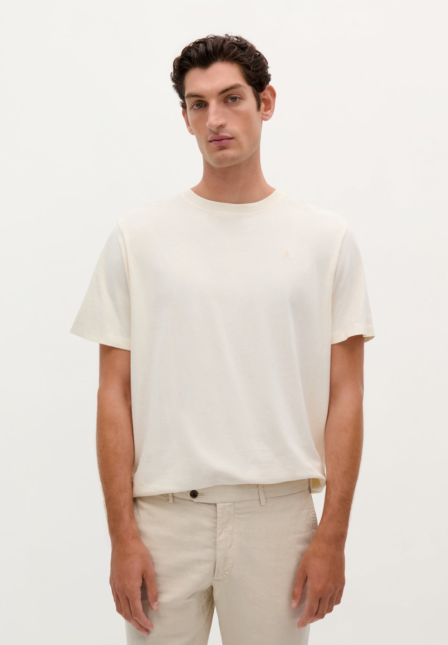 T-SHIRT BASIQUE LOGO COUPE RELAXED
