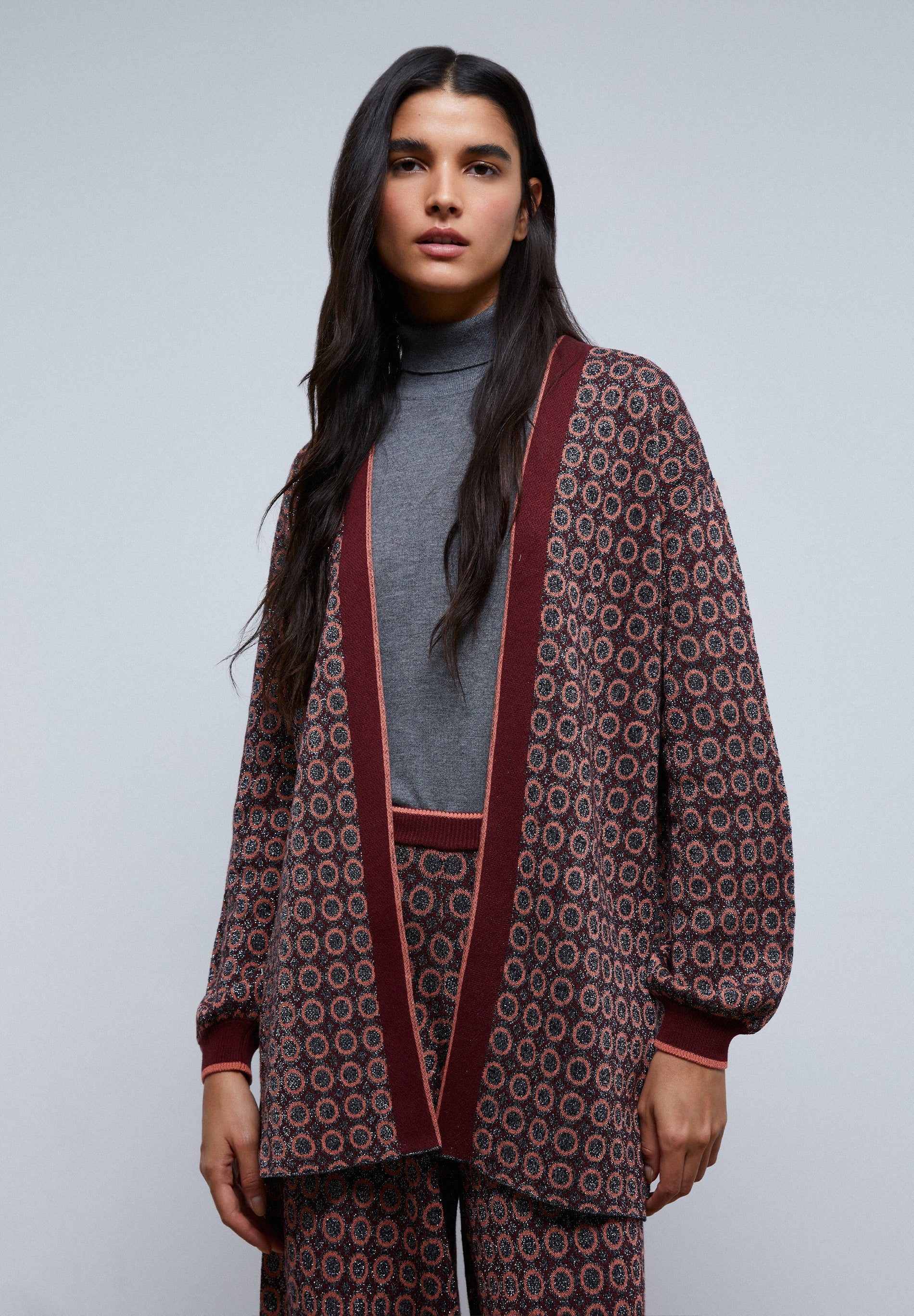 CIRCLE CARDIGAN