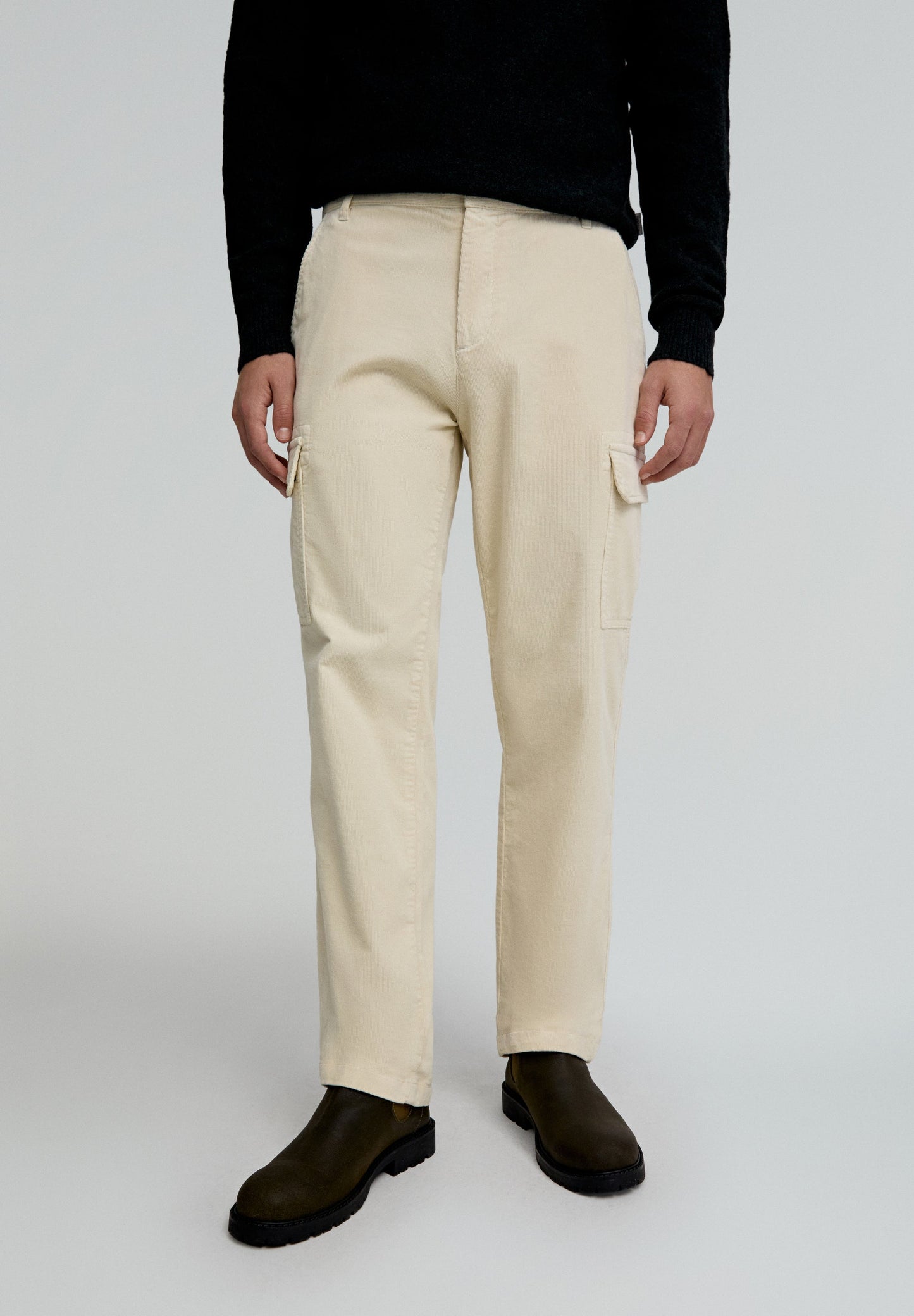 MODERN CORDUROY CARGO PANTS