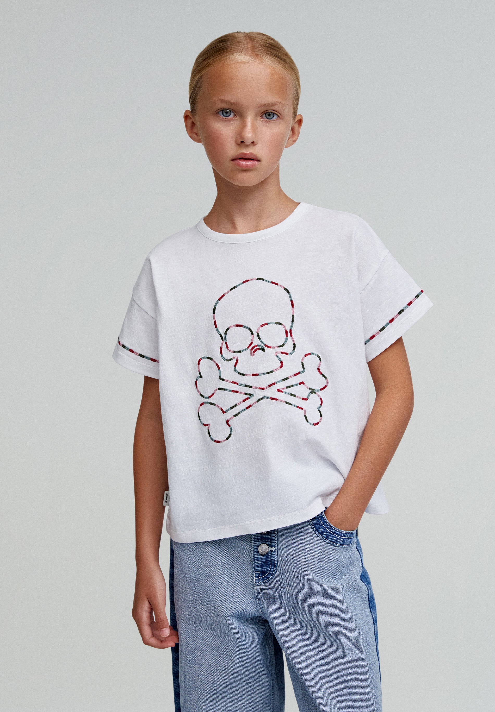 EMB SKULL TEE GIRLS