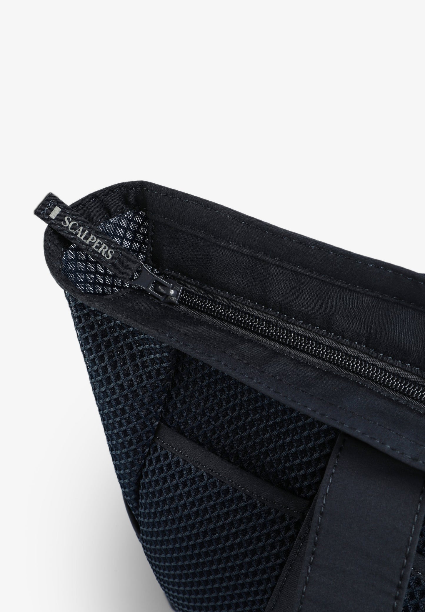 SAC TECHNIQUE DÉTAIL MESH
