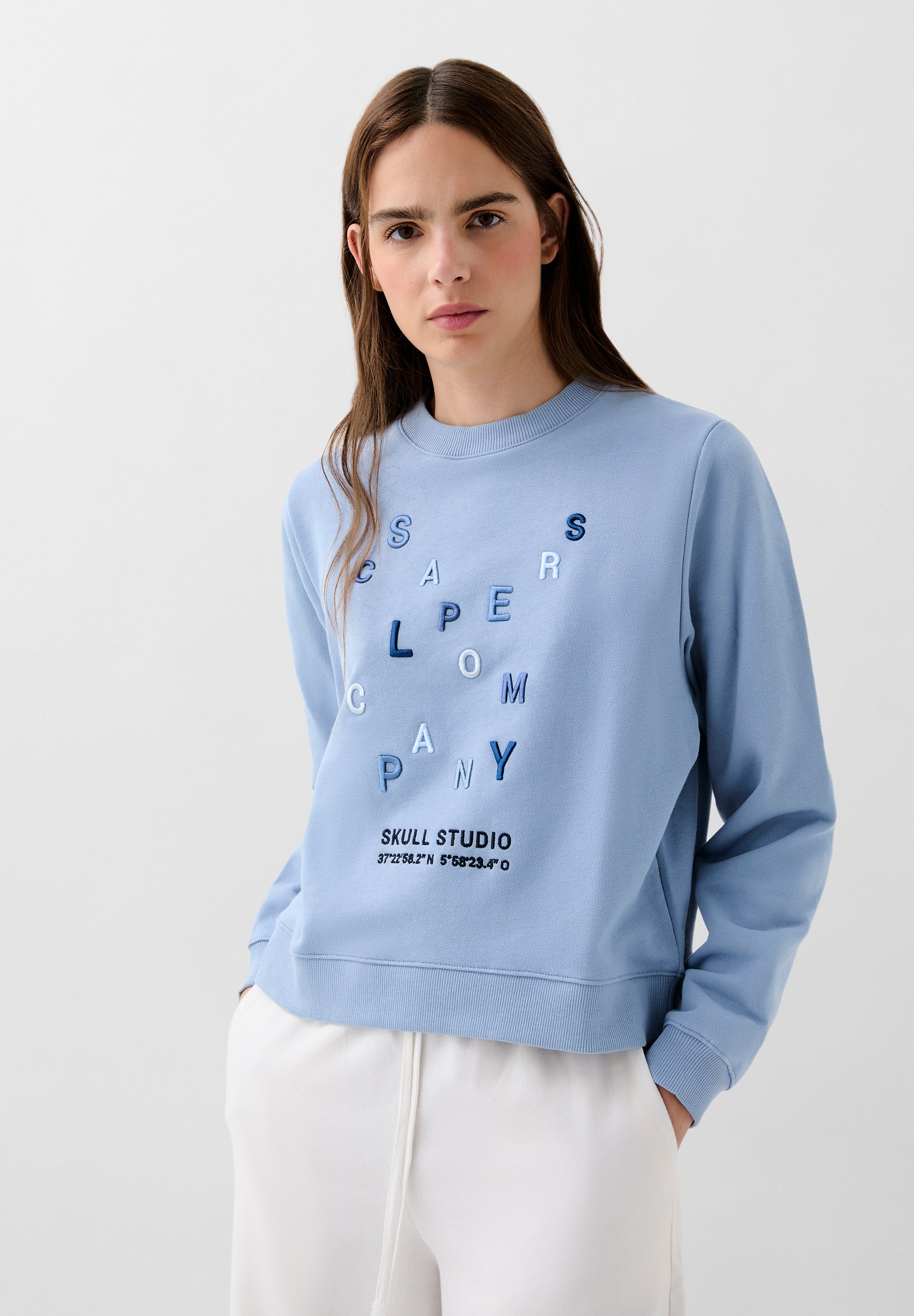 SWEAT LETTRES BRODÉES