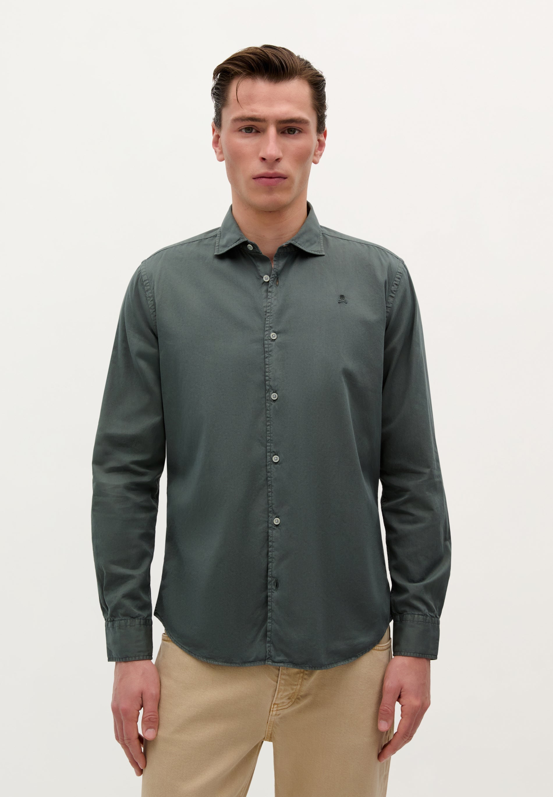 CHEMISE SKULL BRODÉ TON SUR TON