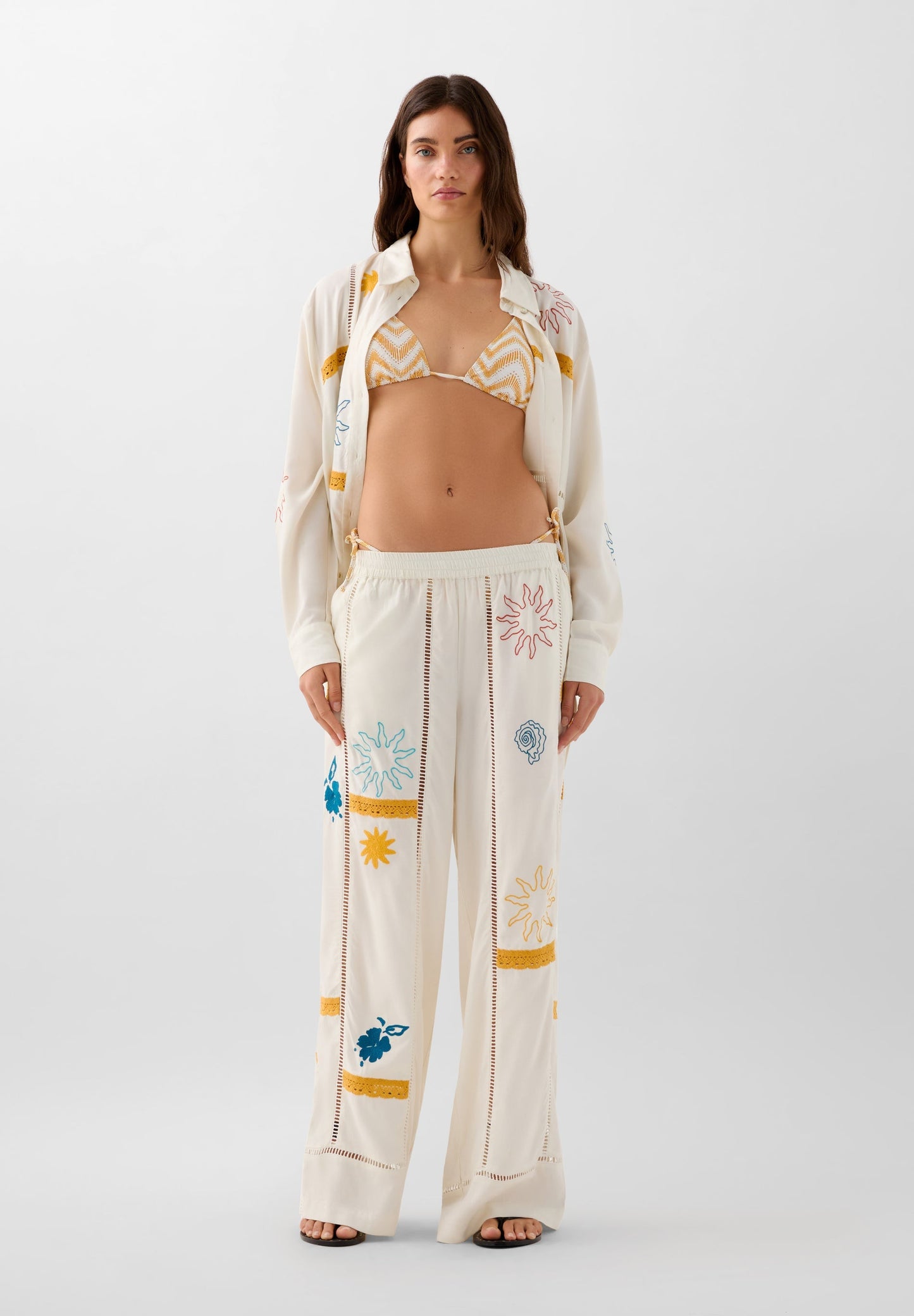 PANTALON RELAXED BRODÉ