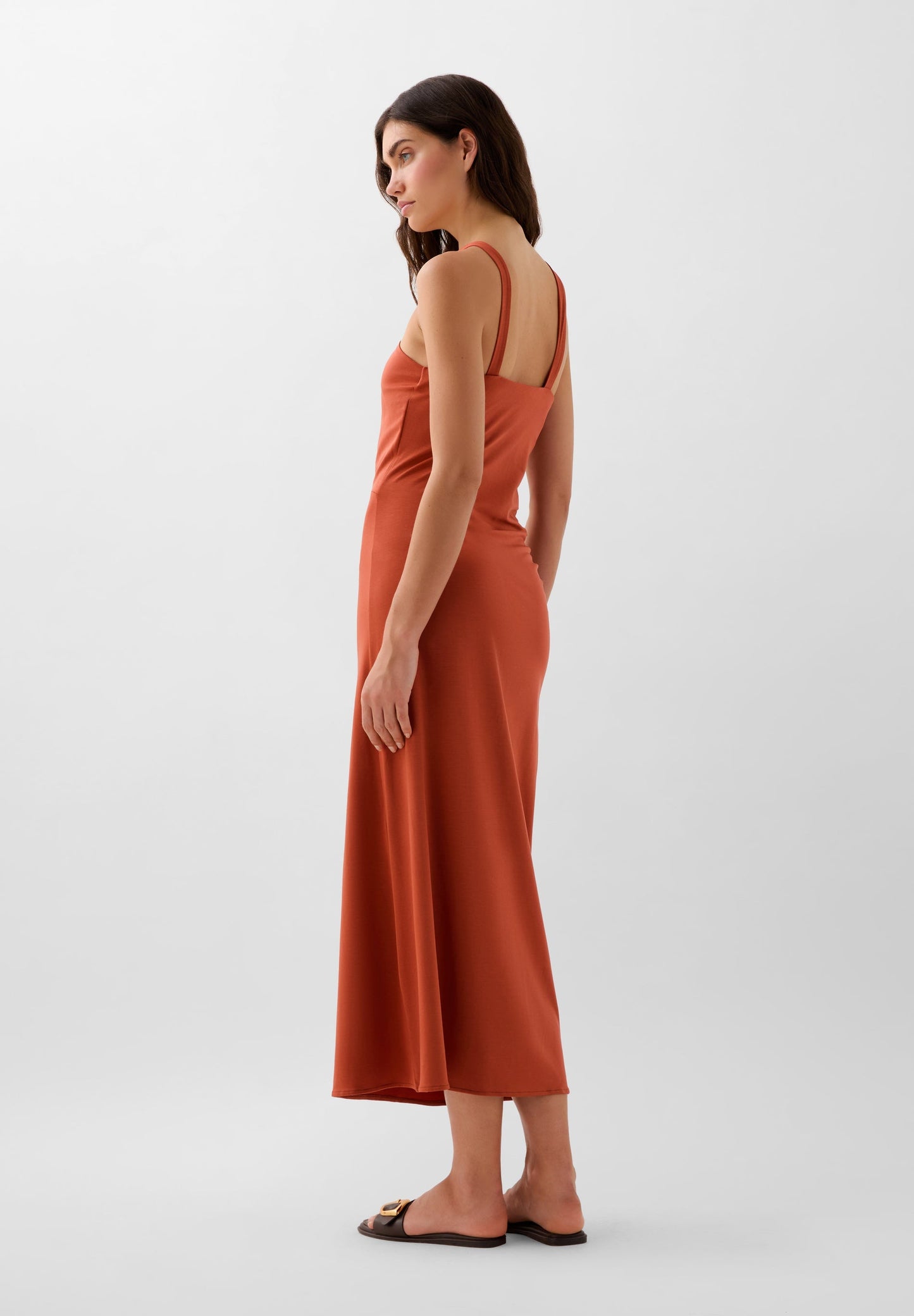 ROBE MIDI ASYMÉTRIQUE