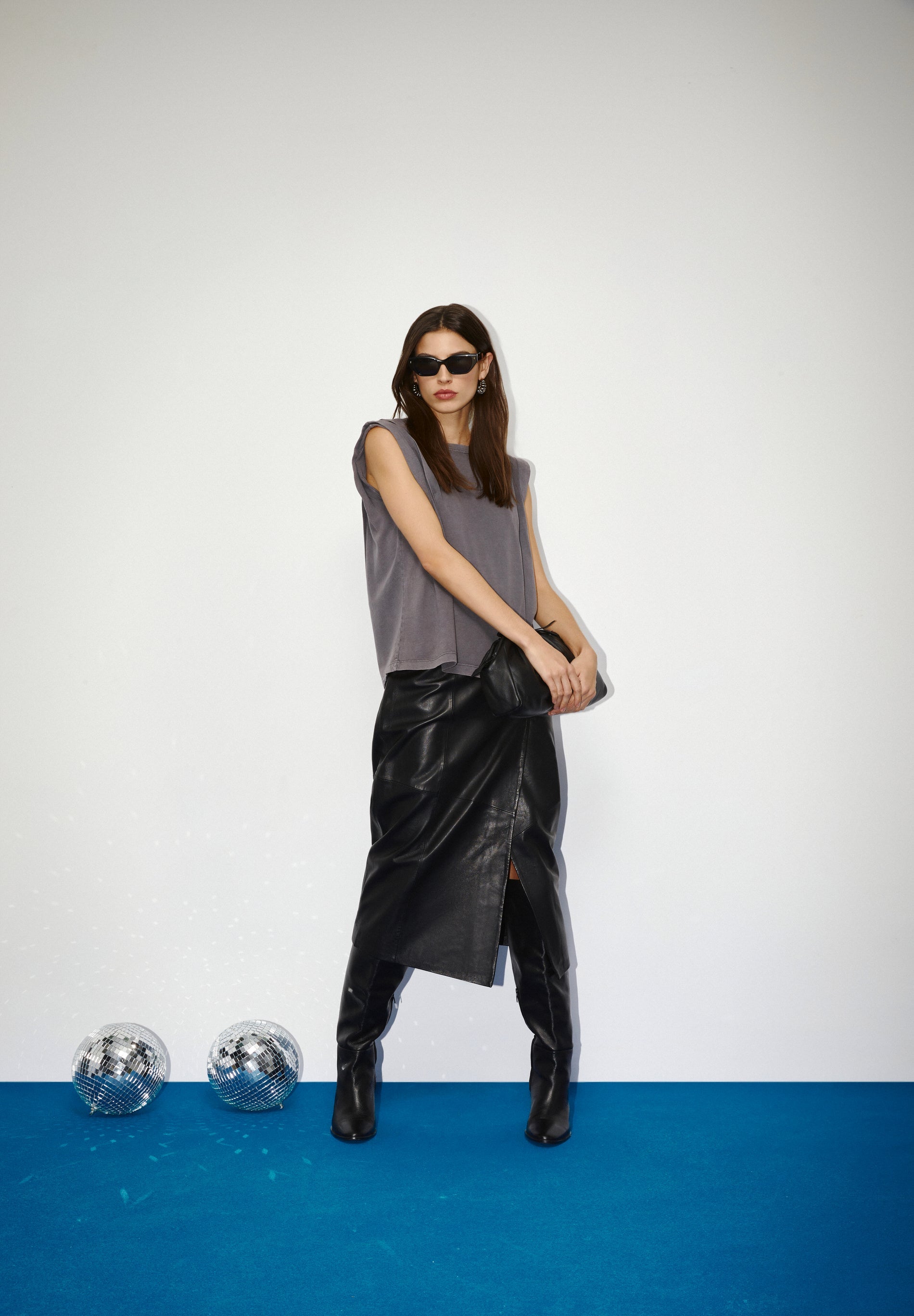JUPE MIDI CUIR