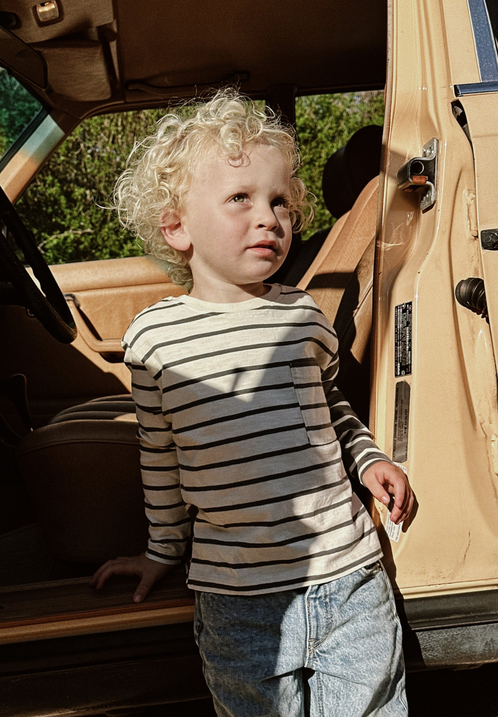 CHEMISE FLUIDE DÉTAIL ÉPAULES